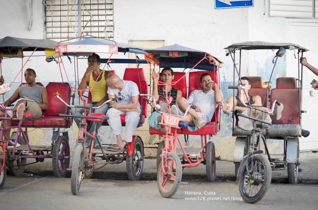 Bicycle Taxis (A popular profession for college graduates)